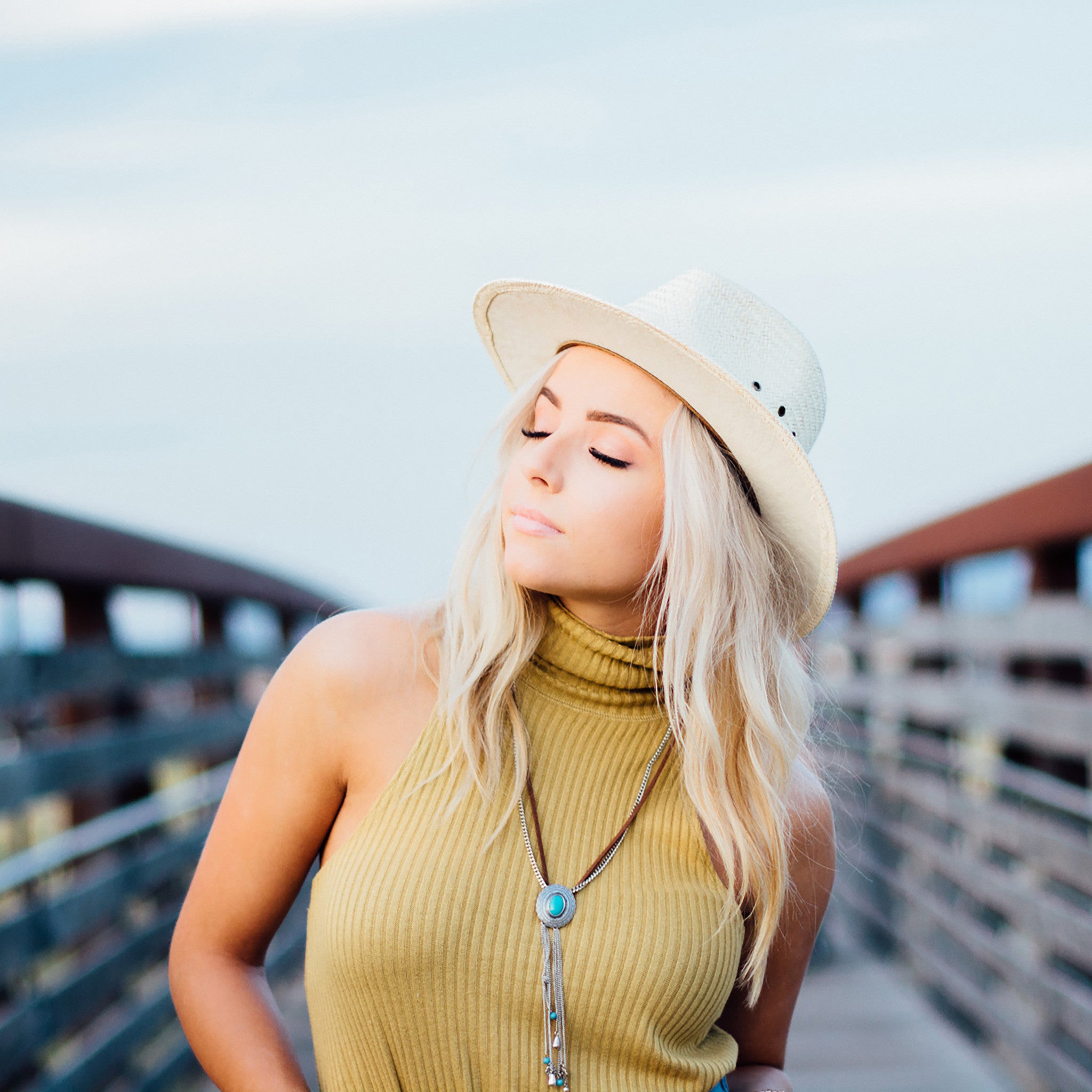 MANE CRUSH MONDAY: THE ICY LOB