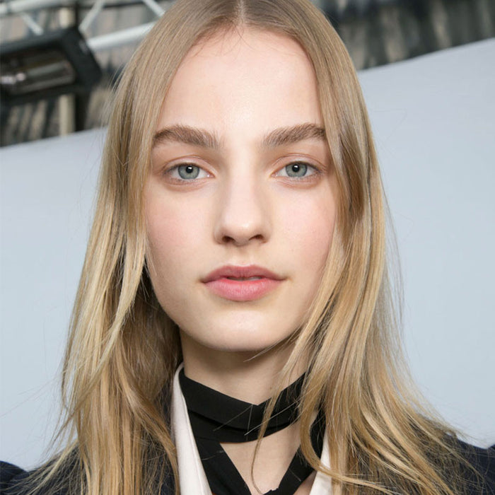 A GUIDE TO PROPERLY NAMING YOUR BLONDE