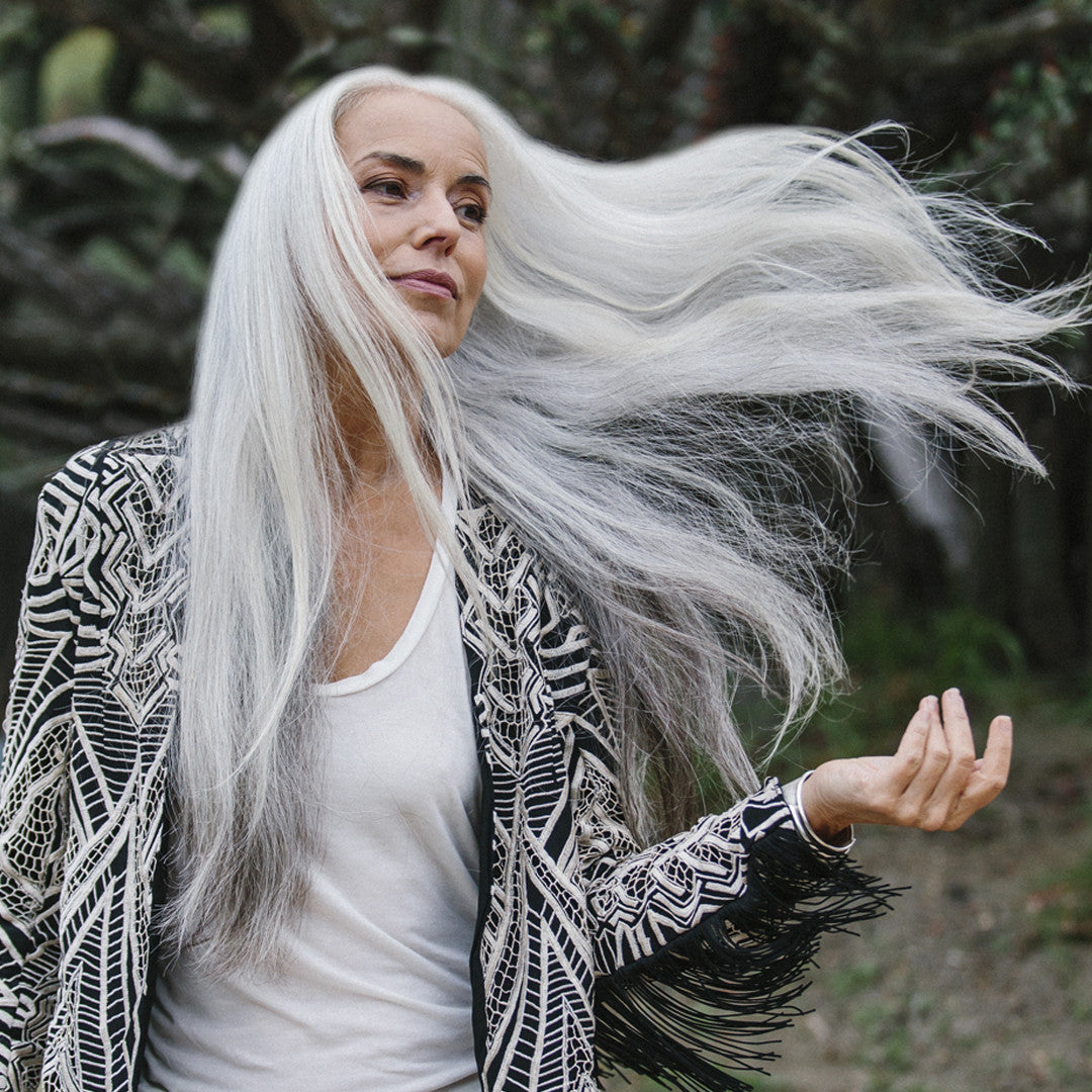 BEST PRODUCTS FOR GRAYING HAIR