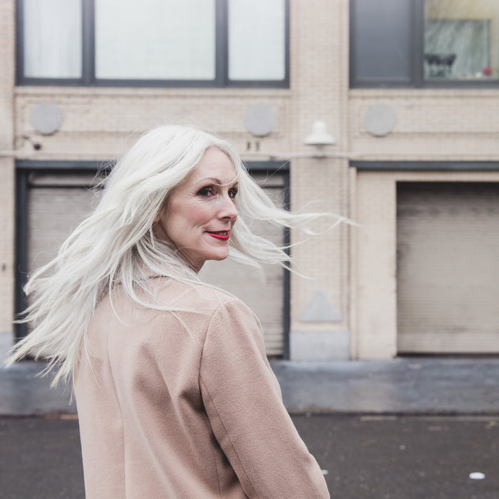 THE ROOT OF THE PROBLEM: STUDY FINDS OUR HAIR BLEACHES ITSELF