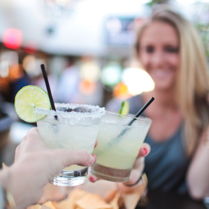 WHAT HAPPENS TO YOUR HAIR ON THE SEIS DE MAYO?